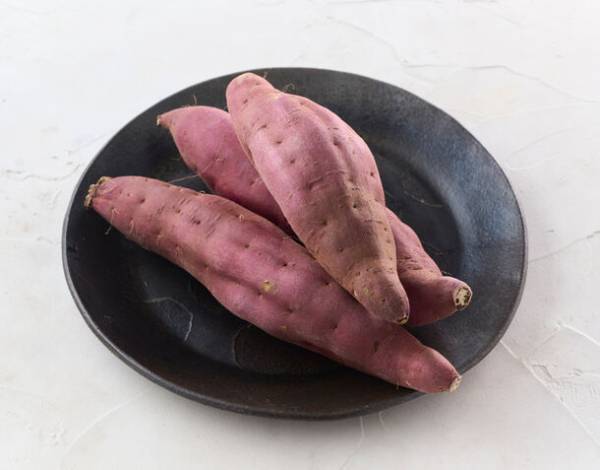 新発売！家族みんなの定番おやつ。お芋がおいしい！「さつまいもチップス」～「ほっとけーちのSmile＆」から～