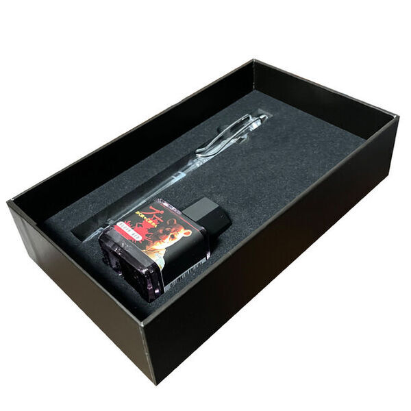 ホラー映画「プー あくまのくまさん」をモチーフにした新しい万年筆インクが登場！