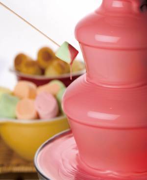 千葉県舞浜のスイーツビュッフェ「Salon de Sweets」2024年1月16日(火)より『バレンタインフェア』開催！～甘い気分に浸れるチョコレート＆苺スイーツが勢揃い～