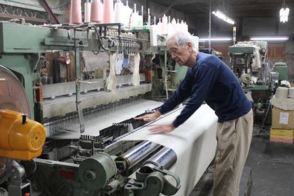 “脱バンブーレーヨン(化学繊維)”への挑戦！高機能で柔らかな100％のバンブーコットンカーテン『竹-take』が1月17日Makuakeにて先行販売