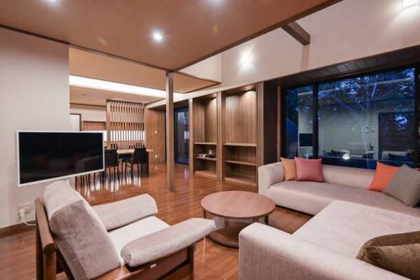 愛知県・蒲郡温泉「風の谷の庵」バレルサウナ付きメゾネットタイプのスイートルームなど全9室をリニューアルし1月13日(土)グランドオープン