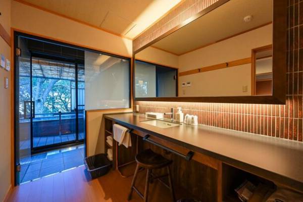 愛知県・蒲郡温泉「風の谷の庵」バレルサウナ付きメゾネットタイプのスイートルームなど全9室をリニューアルし1月13日(土)グランドオープン