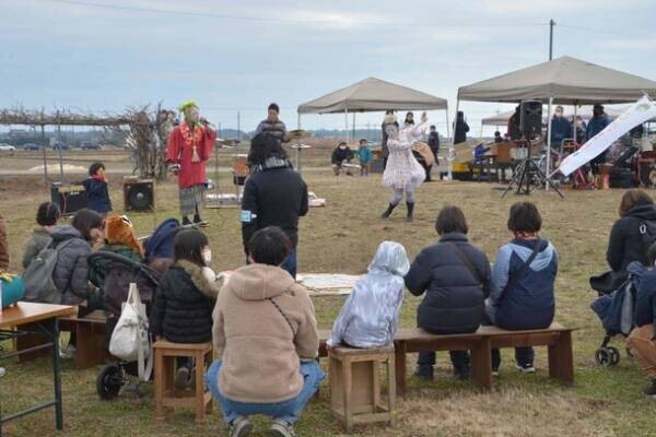 取手市「高須で空あそび-大空凧プロジェクト-」を1月21日に実施　地域の方と芸術家が制作した総数500枚のアーチカイト揚げに挑戦！