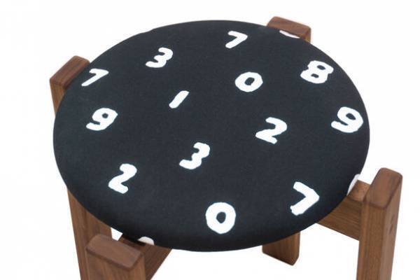 マスターウォール、京都を代表するテキスタイルブランド「SOU・SOU」とのコラボスツールを1/12より期間限定販売