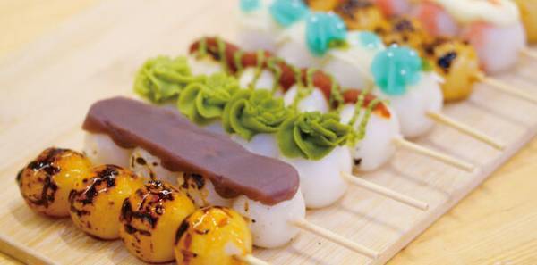 元旦から10日間で、1万個以上を販売！「真っ赤なはちみつりんご飴」が、遠鉄百貨店で1/24から開催される「アムール・デュ・ショコラ」に初出店！