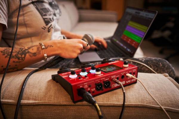 パフォーマンスの幅を広げるボーカル・エフェクターの最新モデルを発売