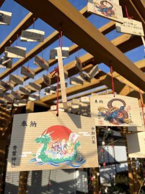 開園70年 日本初の民営公園墓地「青葉園」(さいたま市)が1,500枚の祈願が書かれた“絵馬くぐり”木枠回廊を設置！