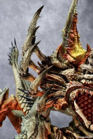 『ガメラ2 レギオン襲来』より、ススキガレージ(峠野ススキ)氏の造形する巨大レギオンが、CCPJAPAN直販サイトにて登場！