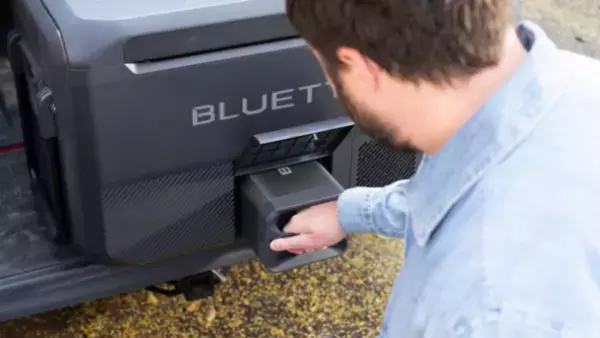 BLUETTI、ポータブル冷凍冷蔵庫 MultiCoolerとポータブル電源 AC180Tを組み合わせた「SwapSolar」を発売！