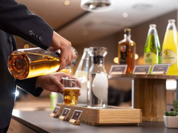 療養施設の運営を終えた「スーパーホテル大阪天然温泉」2/14 リニューアルオープン　最新サウナやウェルカムバーを設置