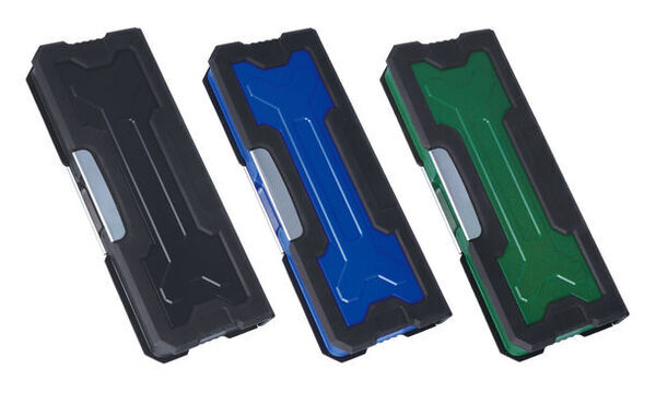 シリーズ累計出荷約230万本突破　耐衝撃型コンパクトふでいれ『ヨコピタ ギガテクト』が登場！