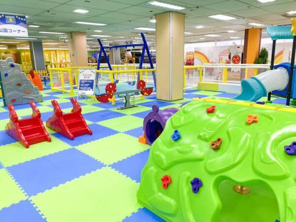 親子で夢中になる室内遊園地「キッズランドUS 大阪松原店」、広さ＆楽しさが大幅パワーアップし2月1日リニューアルオープン！