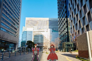 大阪モード学園とコラボレーションしたアート企画の第2弾 UMEDA WAVE～梅田は、世界が振り向く無限の可能性であふれてる。～2024年2月12日(月・祝)～18日(日)