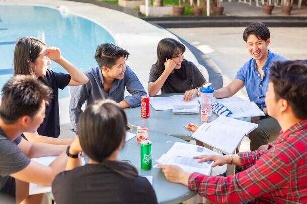 セブ島留学のグローバルクリックが大手留学エージェントの留学ジャーナルと2カ国留学で業務提携