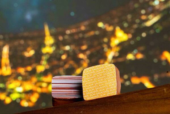 サダハル・アオキ・パリとコラボした、チョコレート好きに贈るプラネタリウム『星とショコラ　プラネタリアTOKYO×Sadaharu AOKI paris』2024年2月13日(火)～3月14日(木)の期間限定で上映決定！