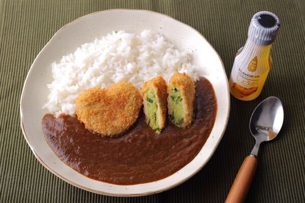 究極の冷凍カレー「TOKYO FROZEN CURRY」登場！通算2万食を食べ尽くした冷凍食品マイスター「タケムラダイ」がプロデュース！どんなトッピングにでも合う冷凍カレーです！