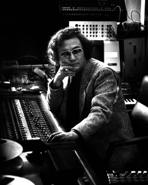 冨田勲 × コニカミノルタプラネタリウム がお送りする『コズミック・ハーモニー 138億年の響き』