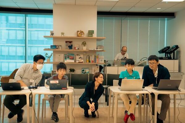 子ども向けドローンプログラミング・操縦スキル競技会『ドロカツ全国大会』が3月17日にあべのハルカスで開催！