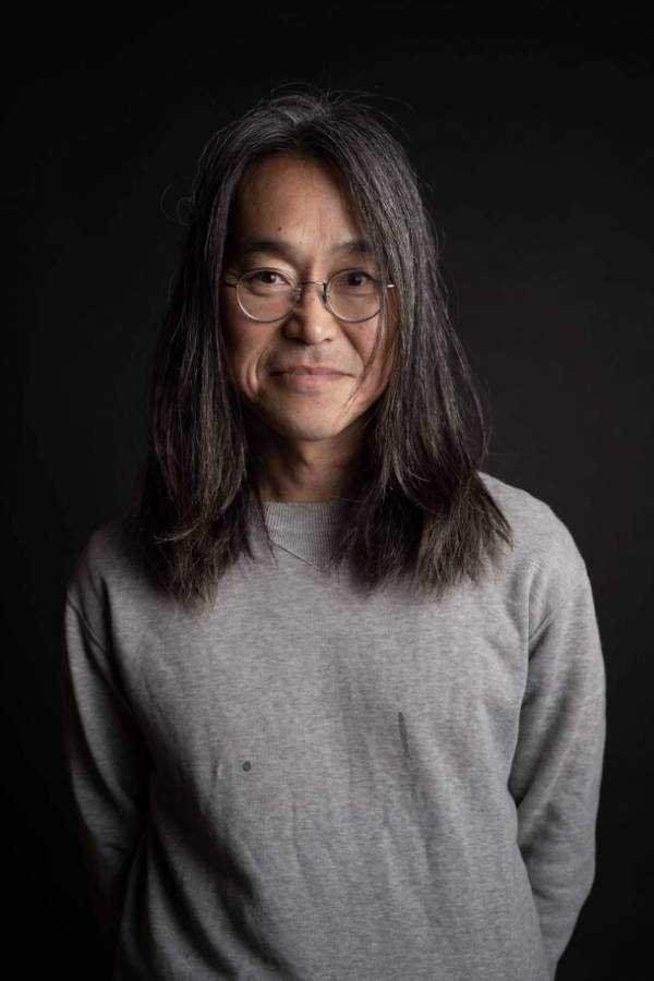 創業10周年を迎える遠州織物の産地発ブランド「HUIS(ハウス)」が初の書籍を全国書店で3/4(月)発売