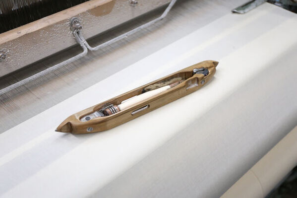 創業10周年を迎える遠州織物の産地発ブランド「HUIS(ハウス)」が初の書籍を全国書店で3/4(月)発売