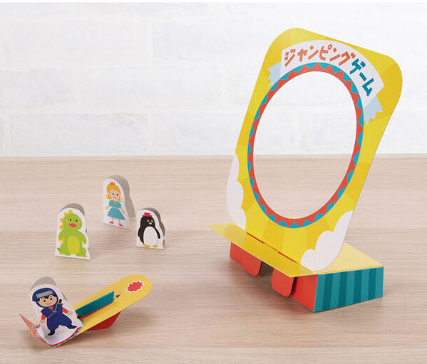 親子で楽しめる！「すごろく」「トントンずもう」「トントンレース」など5つのアナログゲームで遊べるセット「わくわくゲームバッグ」を発売！