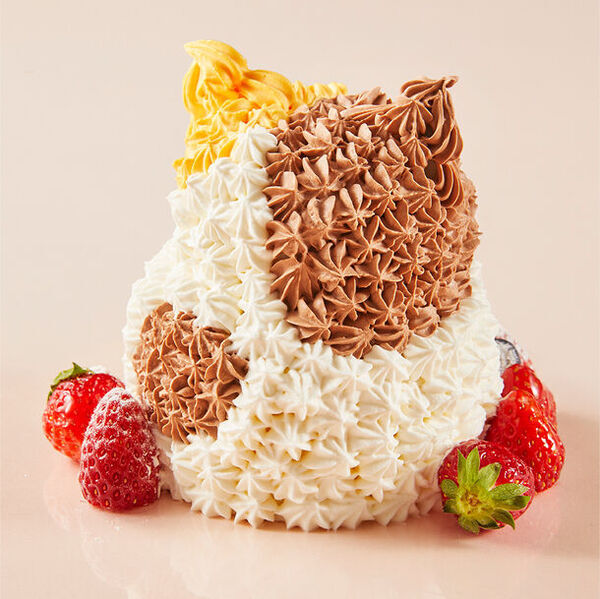 猫好き必見！立体的な三毛猫のデコレーションケーキ「ミケ」がアトリエ アニバーサリーより猫の日2月22日(木)に発売！