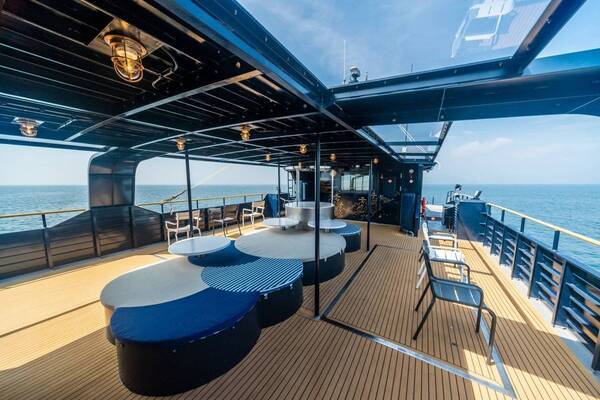 観光ツアー「せとうち江田島島旅クルーズ」を運航