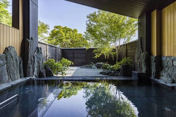 観光ツアー「せとうち江田島島旅クルーズ」を運航