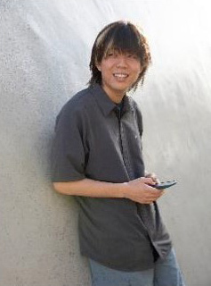 日本初開催※！六甲ガーデンテラスの展望台で「シダレミュージアム2024 パワーワード展」を開催！