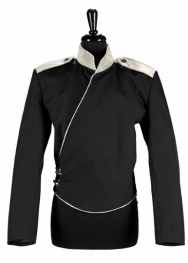 テイラー・スウィフト、マドンナ、フレディ・マーキュリー、ビートルズ、マイケル・ジャクソンなどのアイテムがジュリアンズオークションで一挙出品！日本からもオンラインで参加可能！