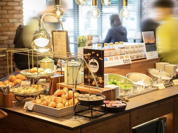 スーパーホテルが環境と健康に配慮した「大豆ミート100％四川風麻婆豆腐」を3月1日(金)より朝食ビュッフェにて提供開始