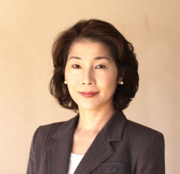 【オリーブオイル健康ラボ グルメトレンドで健康になれるコラムを公開】2024年のトレンドを、家庭の食卓で楽しもう！最新「オリーブオイル活用術」～「トレンド(1)定番メニューのアレンジ、マンネリ解消」編～