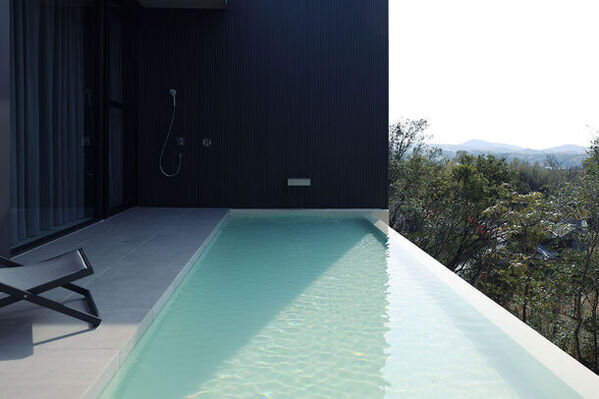 《1周年記念｜無料招待のチャンス》2024年夏のご予約スタート！大人数でも泊まれる淡路島のプール付き一棟貸しヴィラ「KITOW」