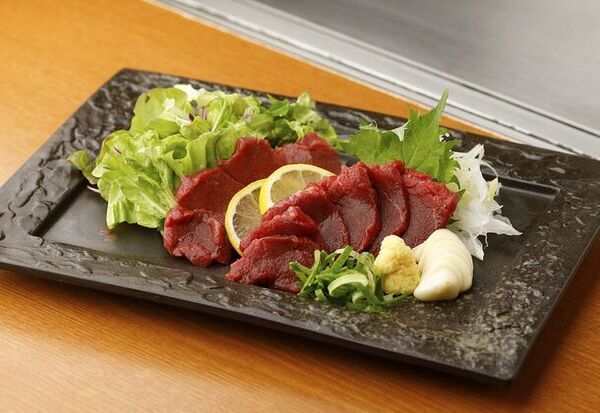 大名古屋ビルヂング、開業8周年記念イベント「8周年サクラアニバーサリー」を3月6日より開催