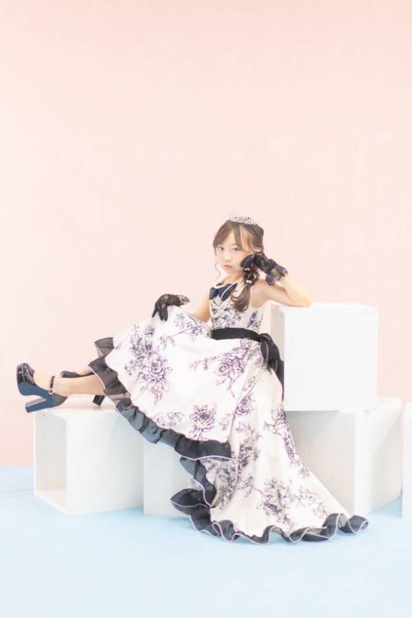 天野麻希のオリジナルブランド「KALOKUMA」が世界初！パリコレにキッズティーンのみのブランドとして出演決定