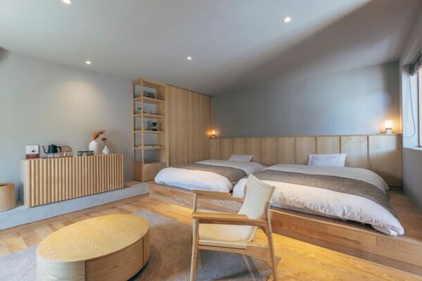 兵庫県のお花見が楽しめるグランピングヴィラが春限定の季節の地元食材を活かしたお食事をご用意