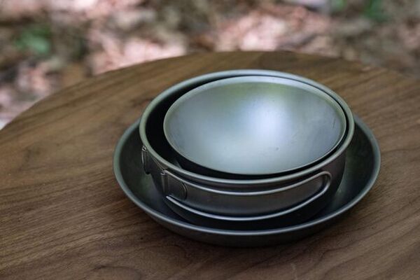 高機能素材で食卓に安心をお届け！新生活準備シーズンに向けてチタン製クッカーの販促強化を期間限定で実施！