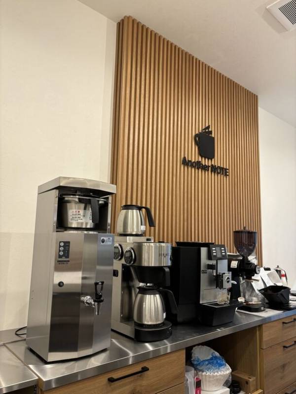 【創業111年目の文具店がリニューアル！】パティシエ特製のタルトとスペシャルティコーヒーが楽しめる文具カフェ『Another NOTE』が、2024年3月9日(土)オープン！！