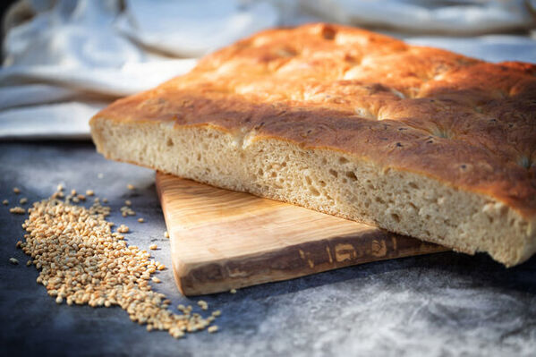 BURDIGALA(ブルディガラ)から“FANCLの発芽米”を使用した『発芽玄米フォカッチャ』を3月1日(金)に新発売