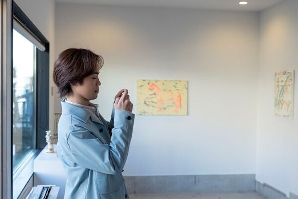 2024年の小野賢章さんは「現状“以上”維持」で自分アップデート！カローラ クロスで下積み時代の思い出の地 江ノ島・葉山を巡る旅　COROLLA ROAD TRIP MEMORIES 第2弾