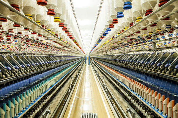 広島の老舗味噌蔵と話題のデニム生地メーカーが、地元学生と初コラボ！最新技術を使った「バーチャル工場見学」コンテンツを開発　3/16(土)「神石高原(じんせきこうげん)XRスクール成果発表会-未来を考えるボーダレス展-」開催