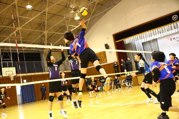 小中連携＆福島・宮城つながりのバレーボール練習会「SHIRASAWA PARTY」を3月9日(土)、10日(日)に実施