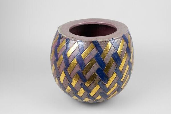 ＝滋賀県立陶芸の森 陶芸館にて 3月2日から開催＝　特別展「リサ・ラーソン展　知られざる創造の世界-クラシックな名作とともに」