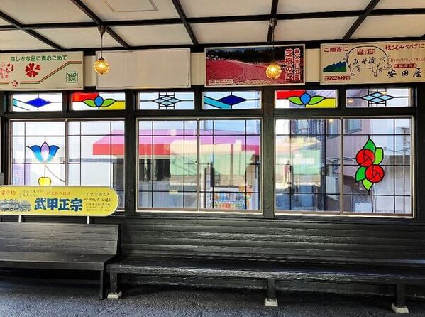 開業当時の大正ロマン風へリニューアルした秩父鉄道「御花畑駅」、記念式典を開催＆記念入場券を販売