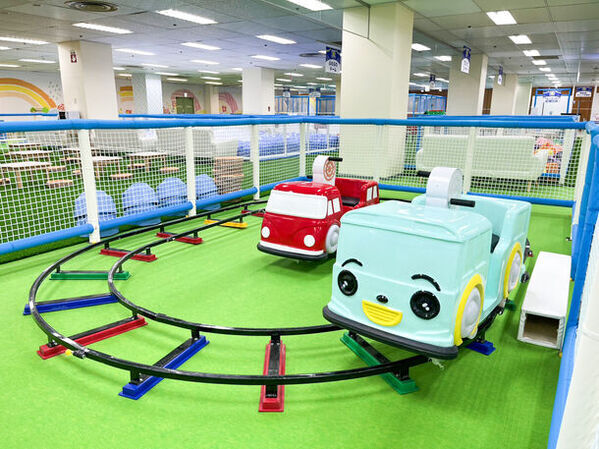 親子で夢中になる室内遊園地「キッズランドUS 兵庫伊丹店」　2月29日(木)についにグランドオープン！