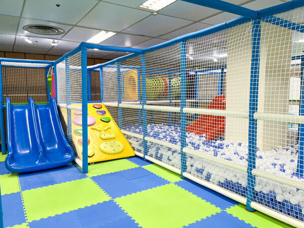 親子で夢中になる室内遊園地「キッズランドUS 兵庫伊丹店」　2月29日(木)についにグランドオープン！