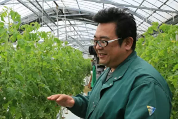 沖縄のレストランがミネラル農法で育てたトマト100％の「リコピンのとりこ」を3/22発売！北海道余市郡の農園と協力、三ツ星シェフの監修を受けたトマトジュース