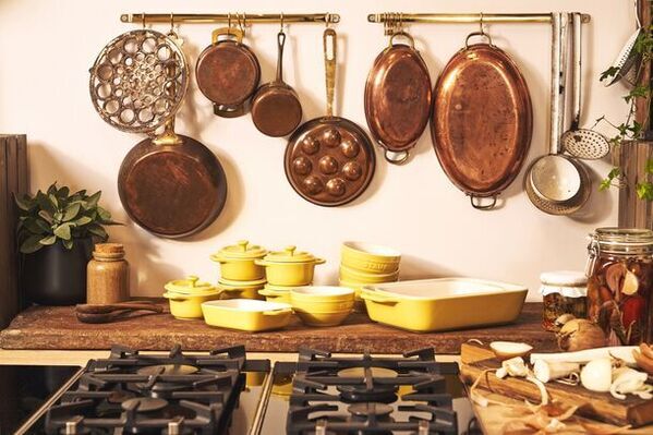 仏鋳物ほうろう鍋ストウブ 創業50周年記念　アニバーサリー限定カラー「Citron(シトロン)」発売