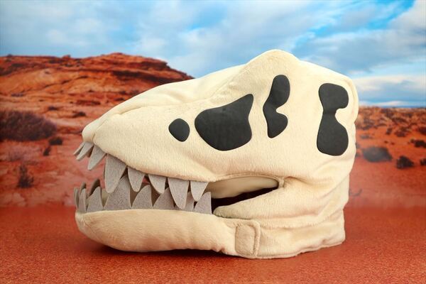 公式サポーター・やす子の書き下ろしほぼイメージソング 爆誕！！オダイバ恐竜博覧会～楽しい事 絶対間違いない～「はい～♪」やす子も着用 ふかふかティラノ頭骨キャップ会場販売決定！