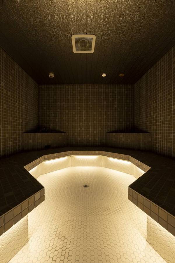 ロイヤルチェスター長崎ホテル＆リトリート　リブランドオープン1周年記念　特別ディナー＆ローラン・ペリエ ラ キュヴェ(ハーフボトル)付宿泊プラン販売